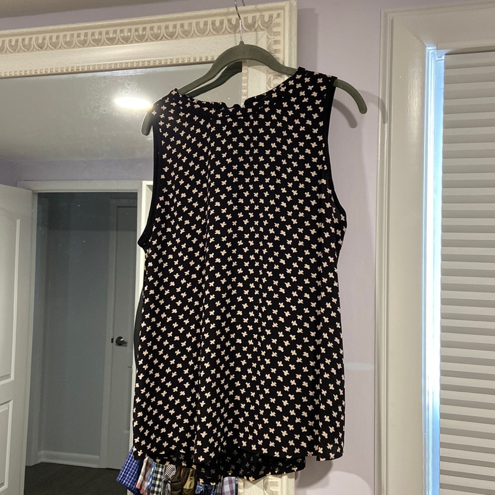 Loft Sleeveless Tank top